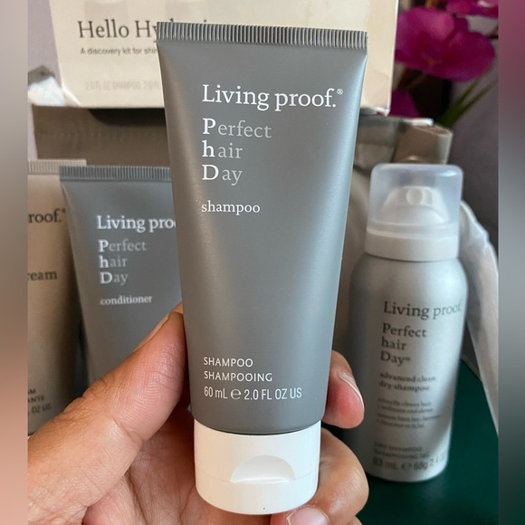 Living Proof “Hello Hydration” Set (5) - Picture 8 of 13